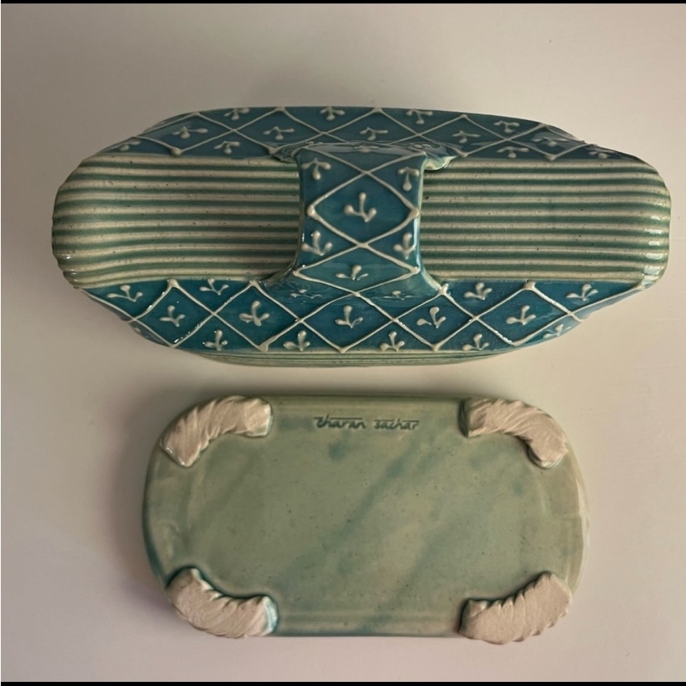 Charon Sachar Butter Dish Extended Clay Handmade Pottery. - Picture 3 of 3